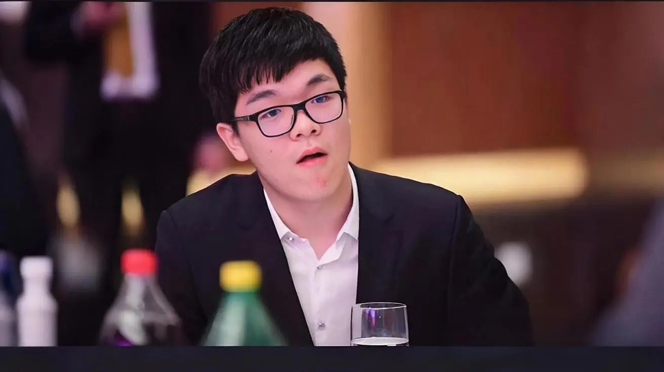 柯洁的当前, 参加一线赛