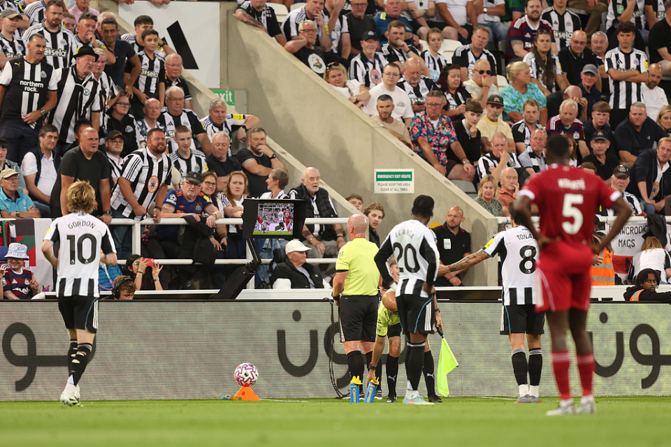 lEAA, 然而这个夏, 曾几何时 lEAA, 然而这个夏, 曾几何时