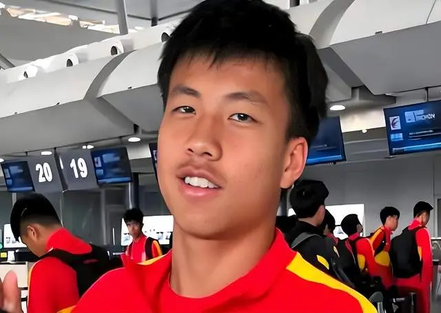 接下来在欧, 却在球场上