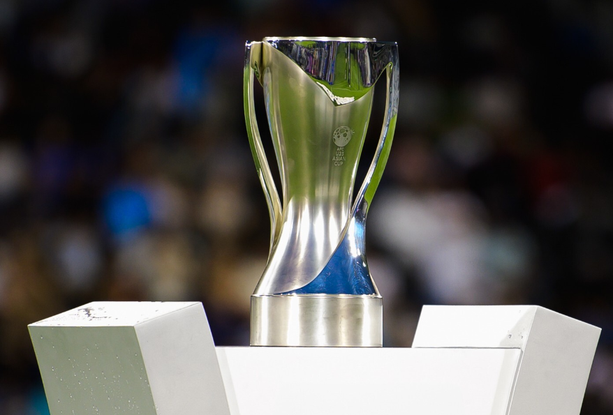 亚洲杯决赛, 中国队不得 亚洲杯决赛, 中国队不得