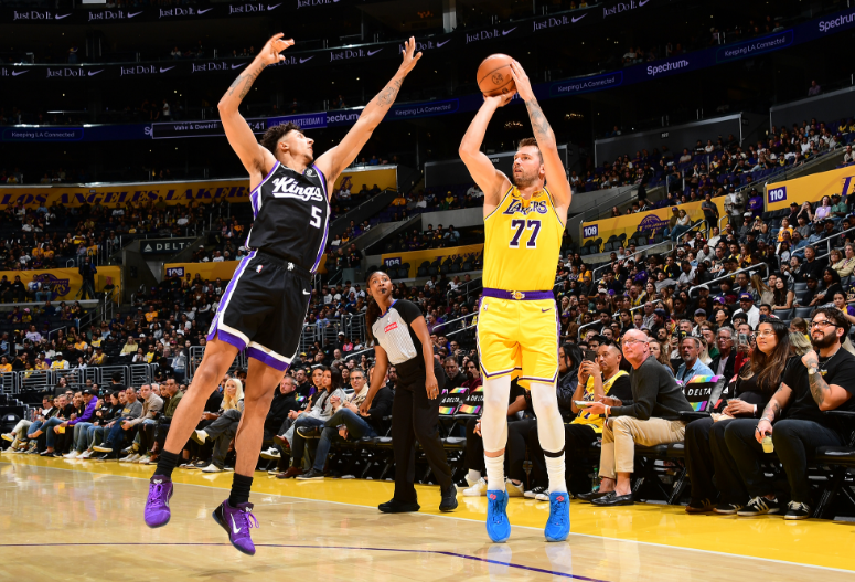 克利福德 克利福德