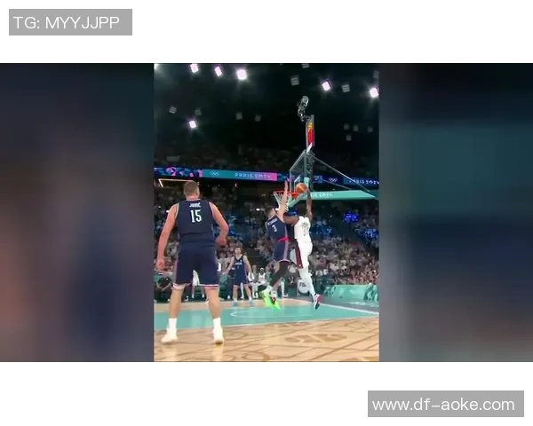 正赛空接转体360度暴扣！这次真能拿50分！约基奇队友要满足明星？
